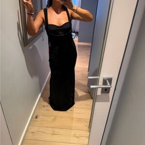 Black reformation Strappy Maxi Dress - Sleek Evening Style